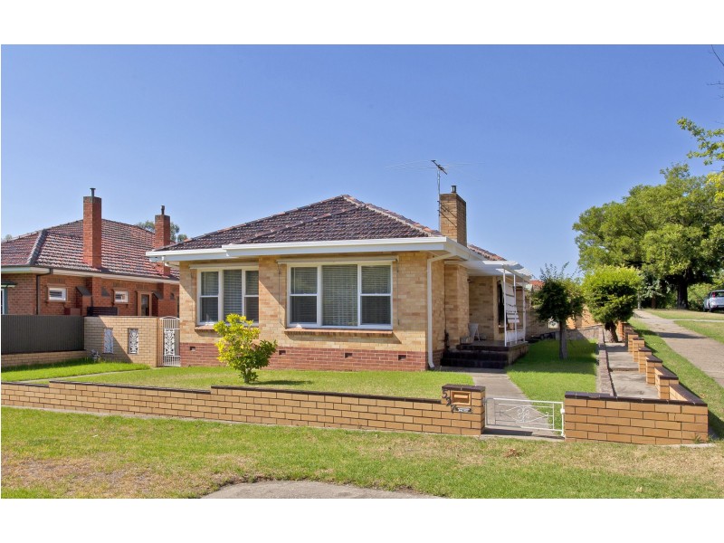 597 Poole Street, Albury NSW 2640