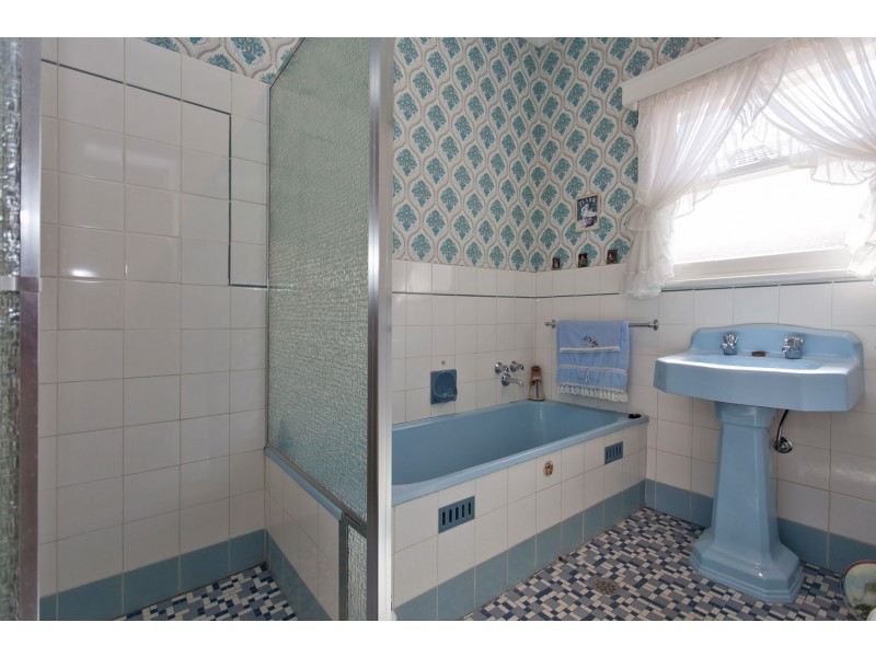 597 Poole Street, Albury NSW 2640