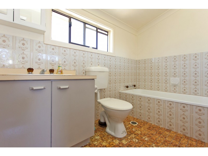 2/988 Fairview Drive, North Albury NSW 2640