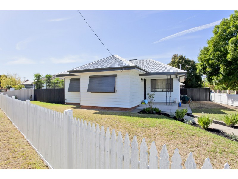 1054 Waugh Road, North Albury NSW 2640