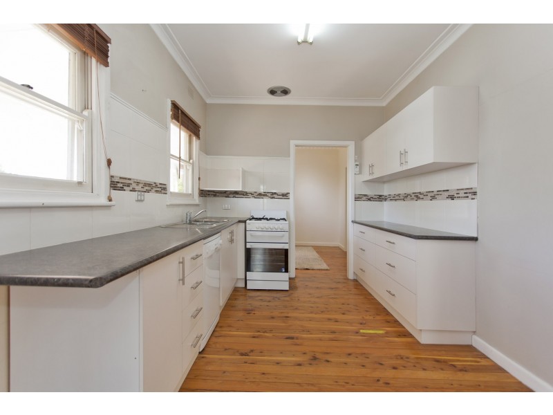 1054 Waugh Road, North Albury NSW 2640