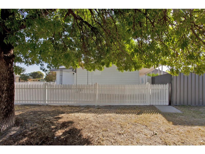 1054 Waugh Road, North Albury NSW 2640