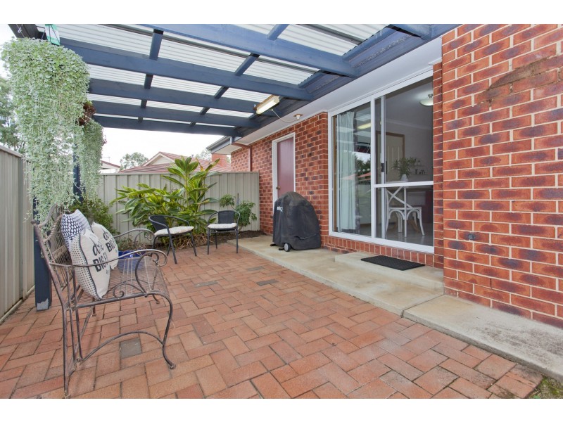 1/2 Creighton Court, Lavington NSW 2641