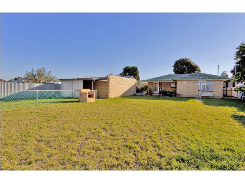 484 McKenzie Street, Lavington NSW 2641