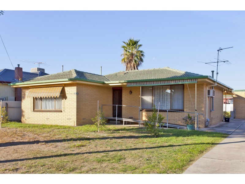 484 McKenzie Street, Lavington NSW 2641
