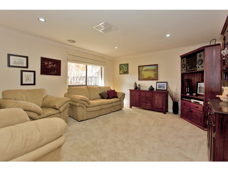 7 Redgum Court, East Albury NSW 2640