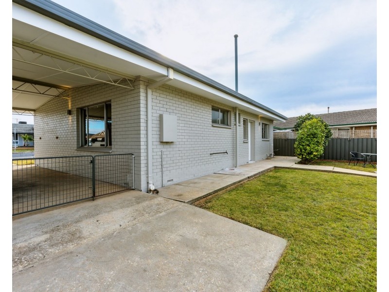 378 Prune Street, Lavington NSW 2641