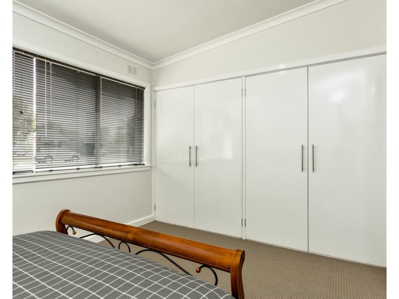 378 Prune Street, Lavington NSW 2641