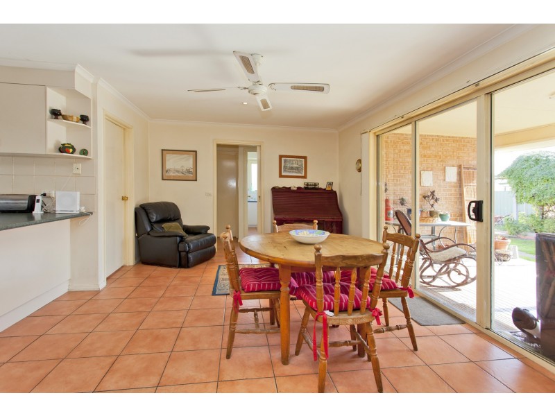 939 Calimo Street, North Albury NSW 2640