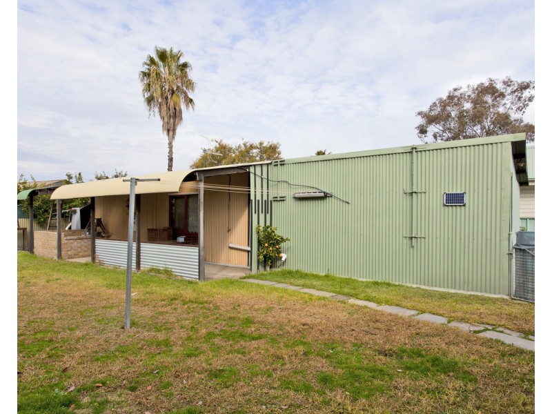 480 Ashford Street, Lavington NSW 2641