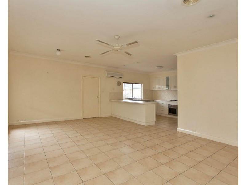 1/394 Tarakan Avenue, North Albury NSW 2640