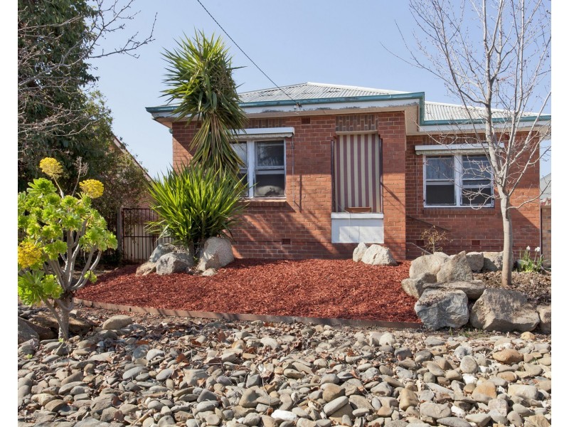 566 Schubach Street, East Albury NSW 2640