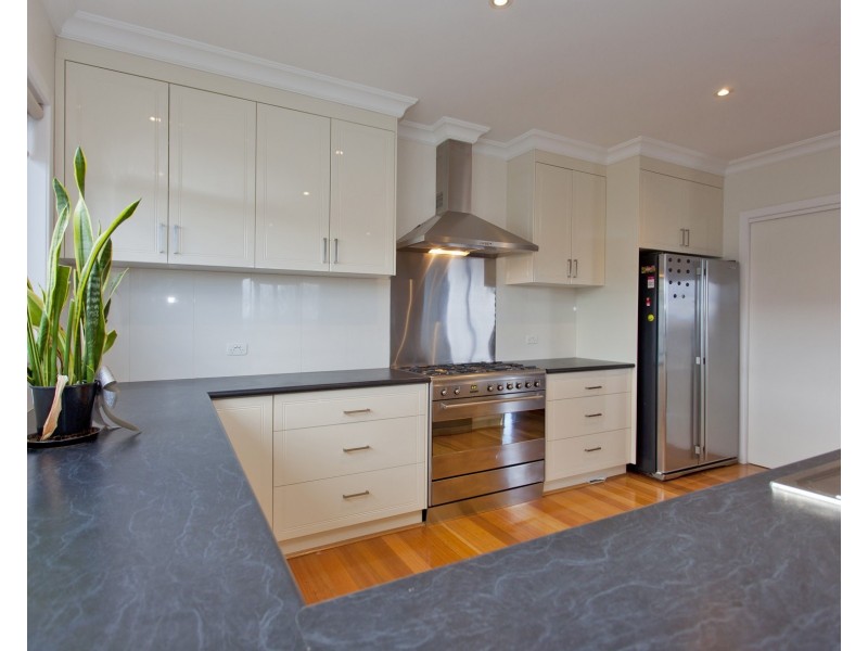 13 Box Place, Glenroy NSW 2640