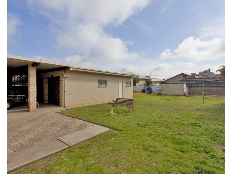 216 Kooba Street, North Albury NSW 2640