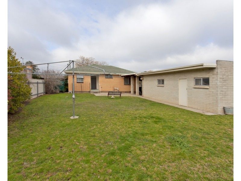 216 Kooba Street, North Albury NSW 2640