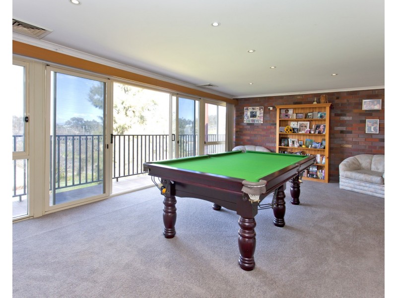 700 Pearsall Street, Hamilton Valley NSW 2641