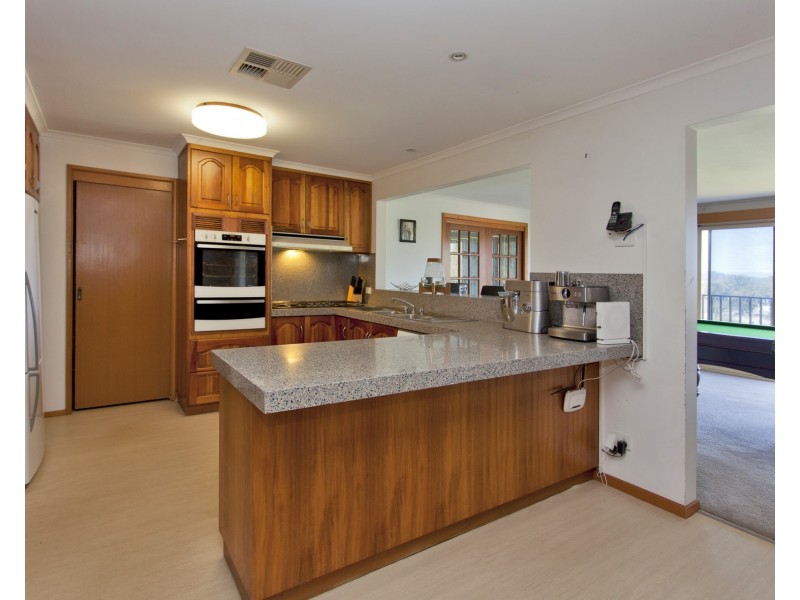 700 Pearsall Street, Hamilton Valley NSW 2641