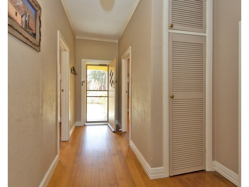 305 Fallon Street, North Albury NSW 2640