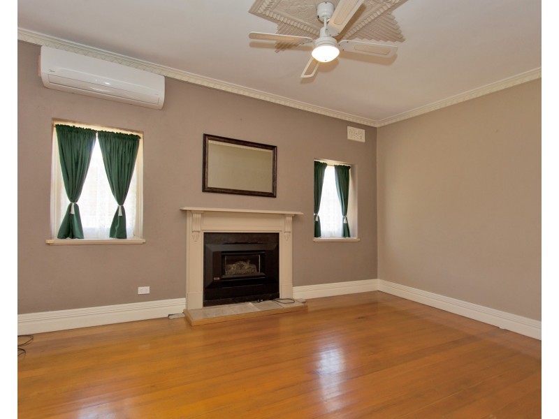 305 Fallon Street, North Albury NSW 2640