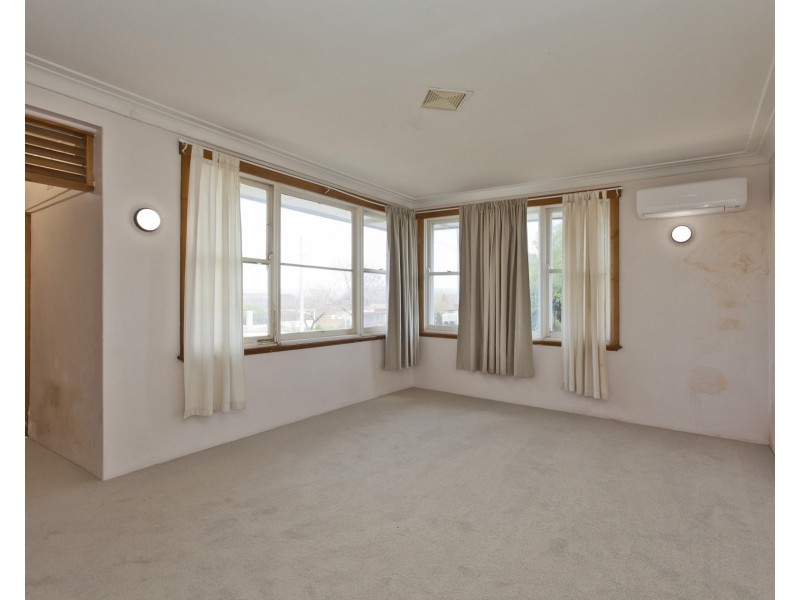 276 Highview Crescent, Lavington NSW 2641