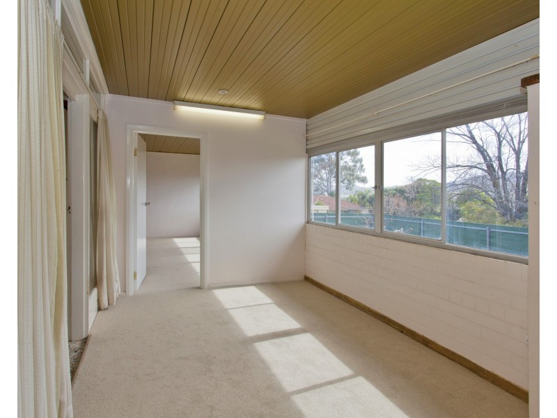 276 Highview Crescent, Lavington NSW 2641