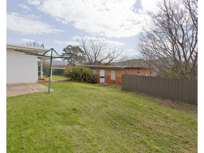 276 Highview Crescent, Lavington NSW 2641