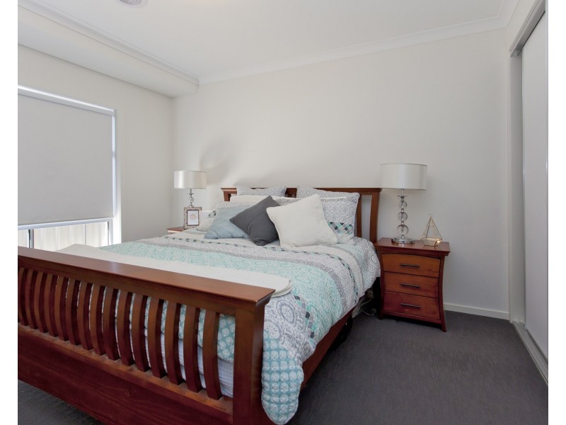 26 Wellington Drive, Thurgoona NSW 2640