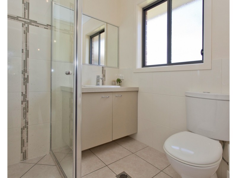 38 Dunne Cresent, Thurgoona NSW 2640