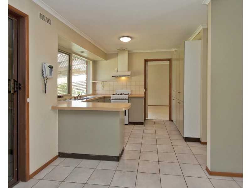 20 St Andrews Circuit, Thurgoona NSW 2640