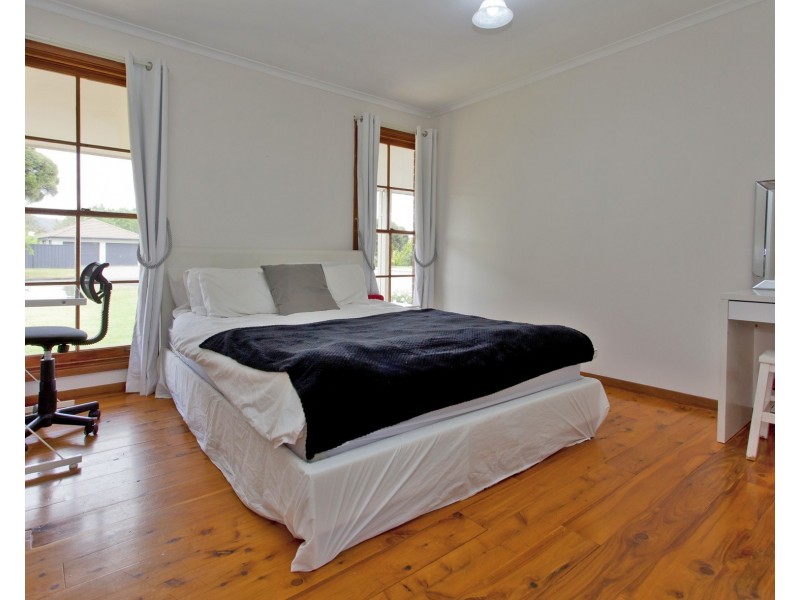 489 Hartley Street, Lavington NSW 2641