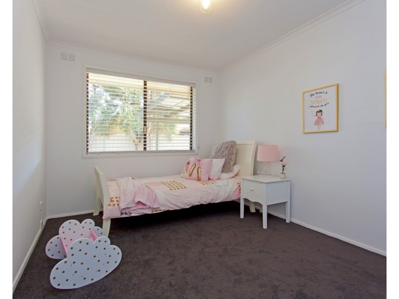 355 Sutherland Street, Lavington NSW 2641