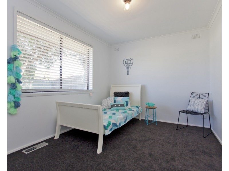 355 Sutherland Street, Lavington NSW 2641