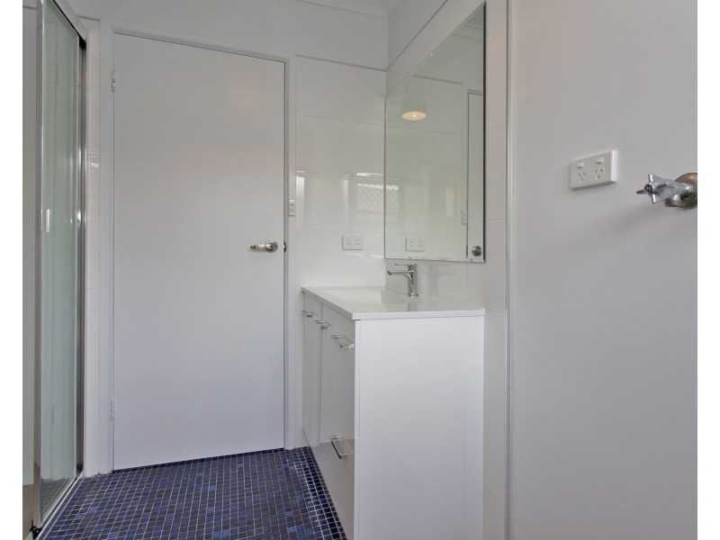 1/406 Schubach Street, East Albury NSW 2640