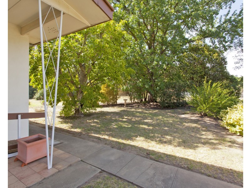 530 Lyne Street, Lavington NSW 2641