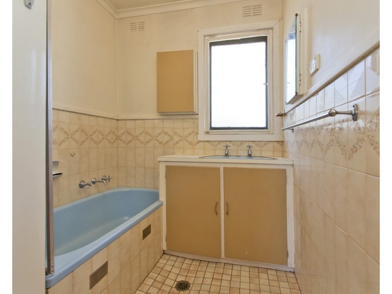 261 Tulla Street, North Albury NSW 2640