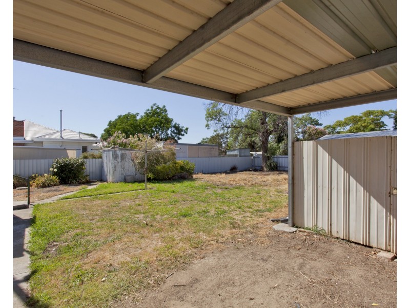 261 Tulla Street, North Albury NSW 2640