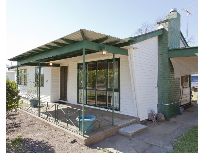 261 Tulla Street, North Albury NSW 2640