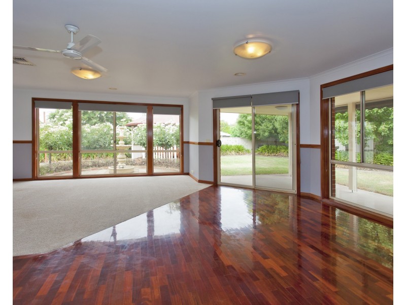 33 Irene Court, North Albury NSW 2640