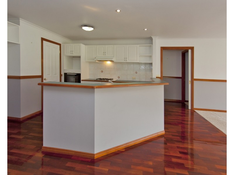 33 Irene Court, North Albury NSW 2640