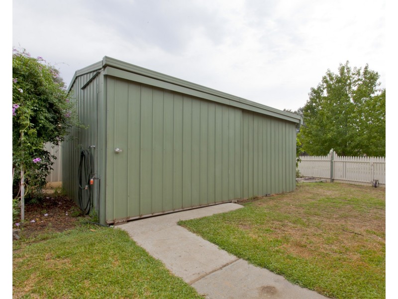 47 Crawshaw Cresent, Glenroy NSW 2640