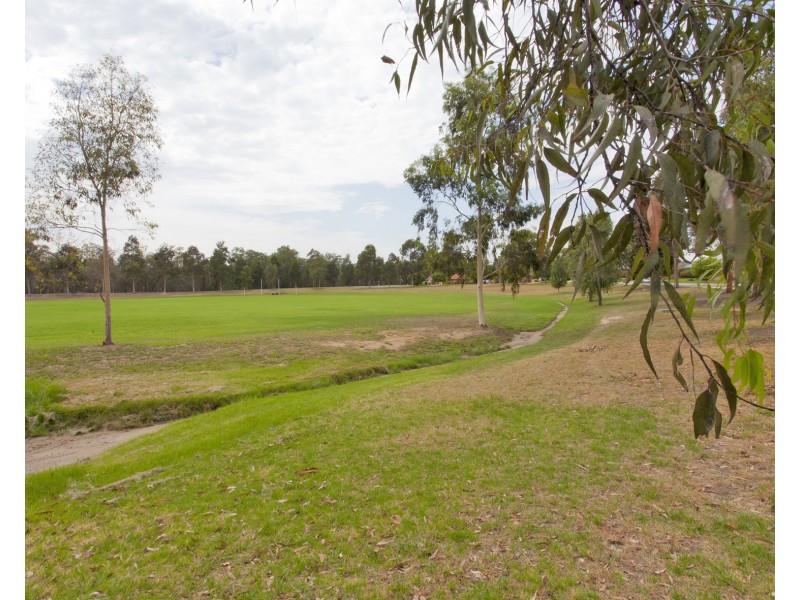 47 Crawshaw Cresent, Glenroy NSW 2640