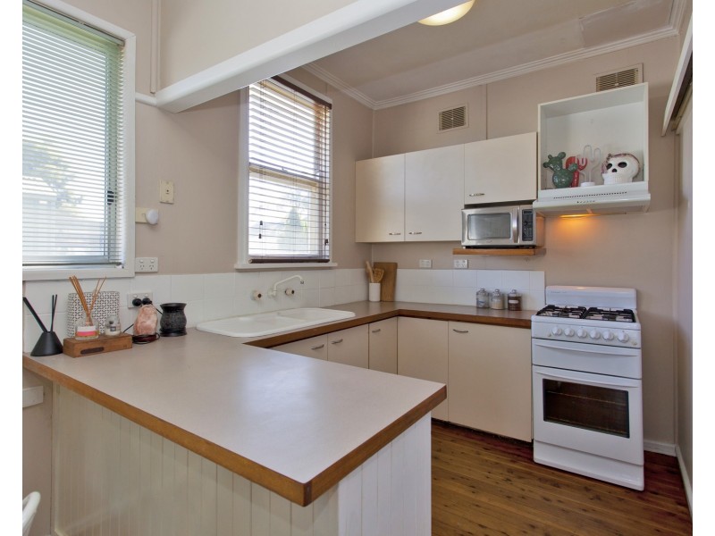 974 Teal Street, North Albury NSW 2640