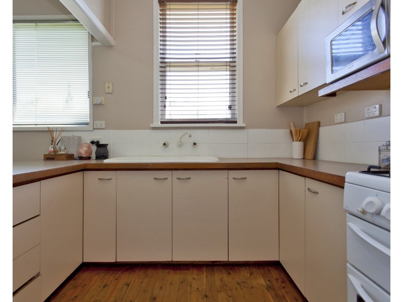 974 Teal Street, North Albury NSW 2640