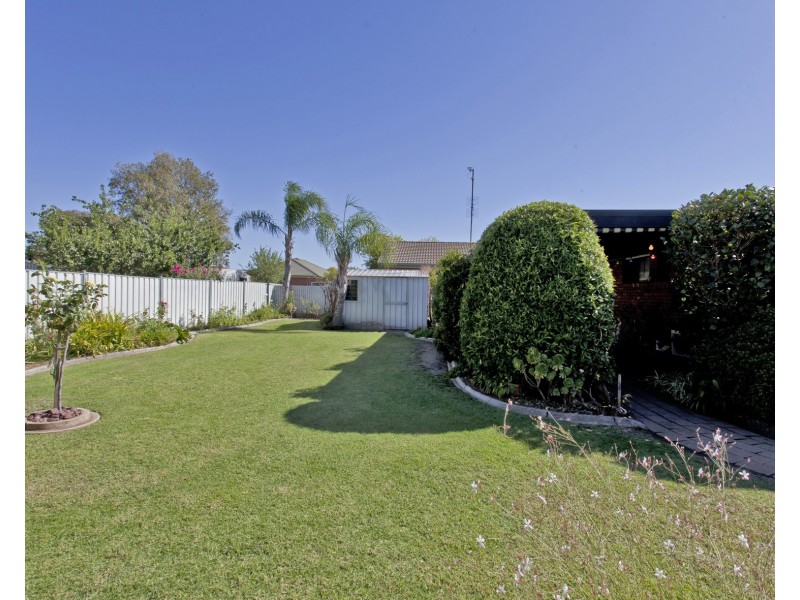 1/7 Brent Court, Lavington NSW 2641