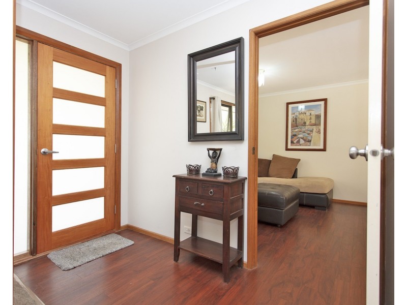 3 Mimosa Court, Thurgoona NSW 2640