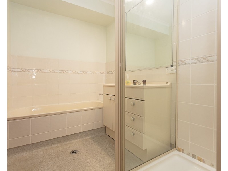 3 Mimosa Court, Thurgoona NSW 2640