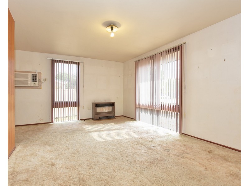 487 Hartley Street, Lavington NSW 2641