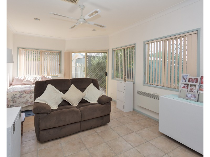 394 Prune Street, Lavington NSW 2641