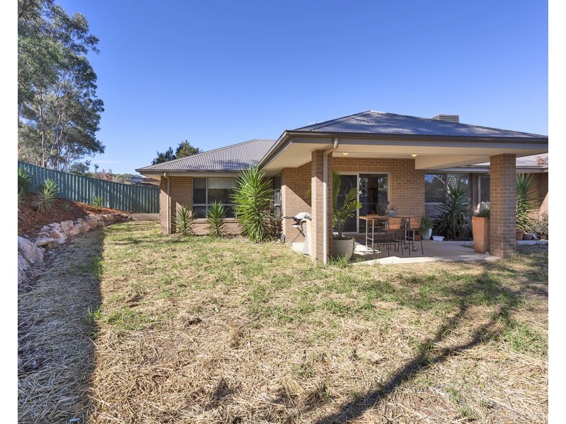 5 Mimosa Court, Thurgoona NSW 2640