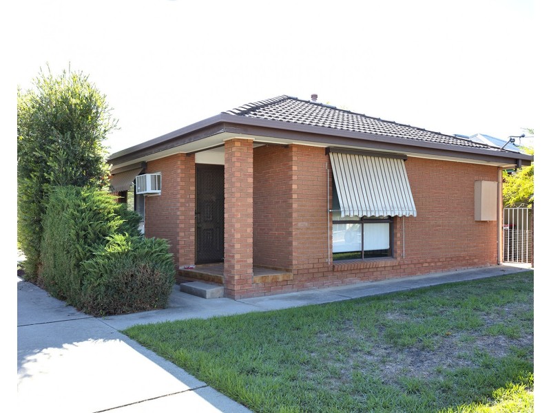 1-2/490 Douglas Road, Lavington NSW 2641